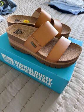 Reef Cushion Vista Higher Platform Slide Sandals in Natural - size 6